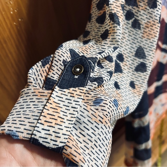 Chico’s large (2) blue/coral blouse with convertible sleeves/gold embellishments - Picture 3 of 5